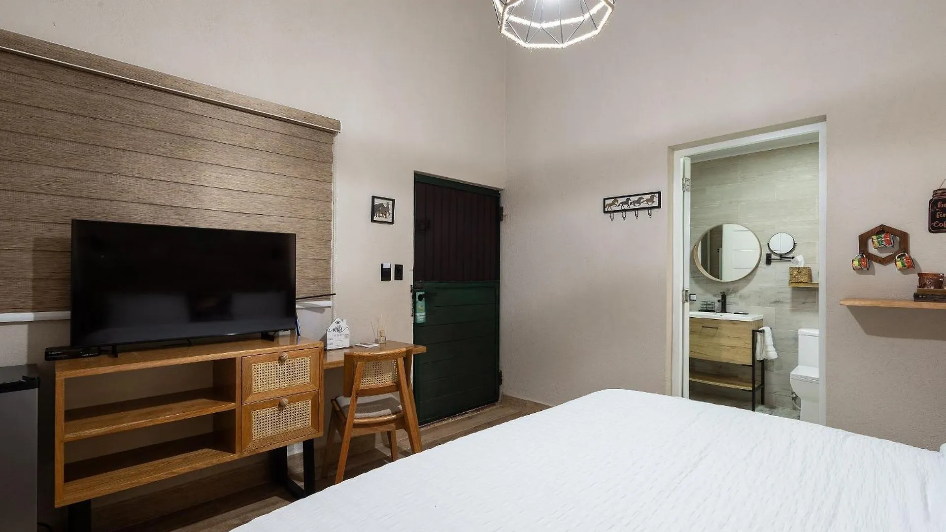 Hotel El Establo Jarabacoa