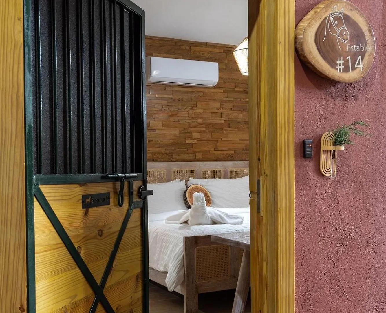 Hotel El Establo Jarabacoa